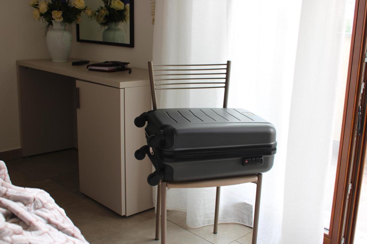 Piumablu Hotel Campi Bisenzio Luaran gambar
